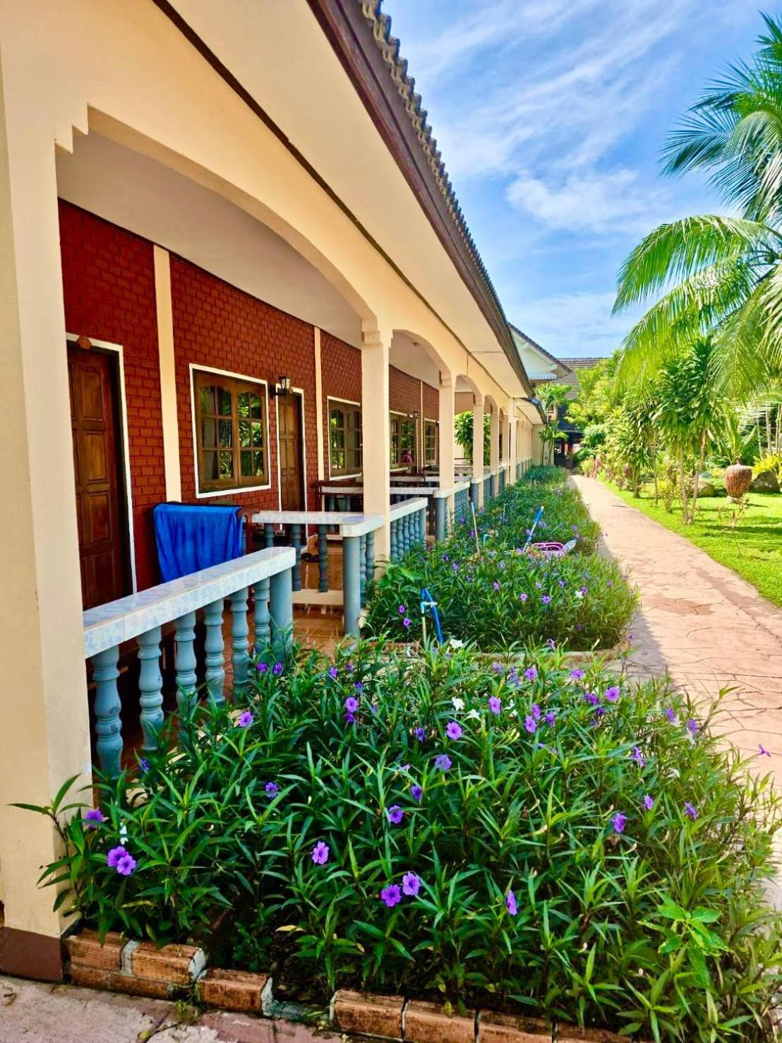 Happy Lagoon Bungalow Кхаулак Экстерьер фото