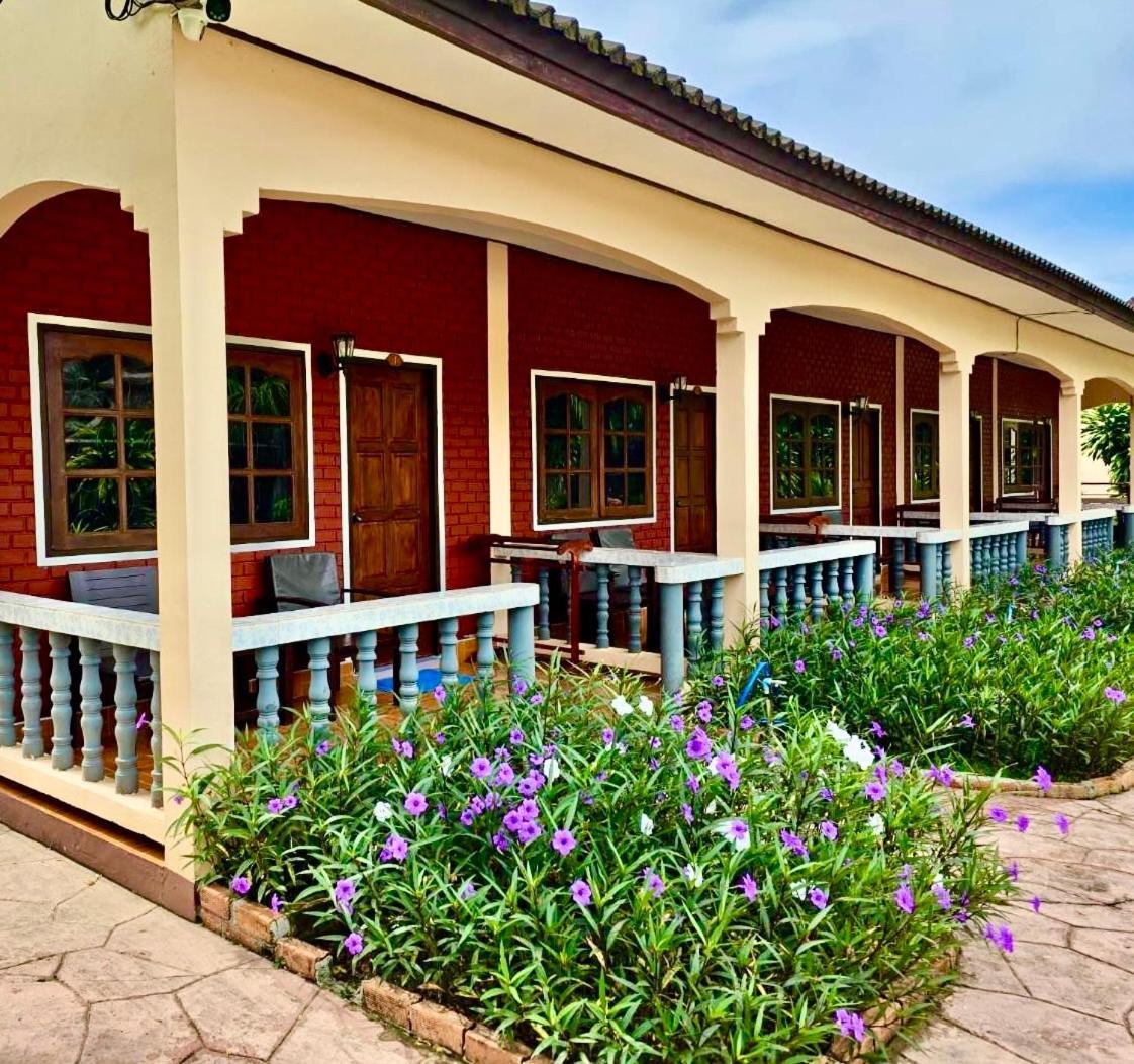 Happy Lagoon Bungalow Кхаулак Экстерьер фото
